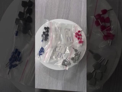 Bornes isolées en étain plaqué