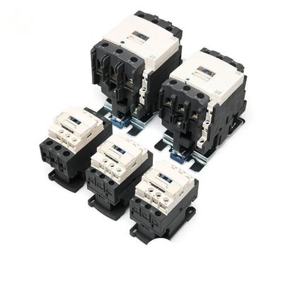 3 pôles contacteur AC IP20 niveau de protection 3 contacts auxiliaires 50/60Hz