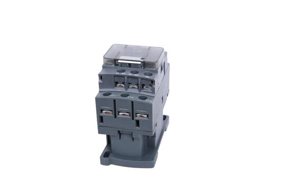 Contacteur AC 3 pôles courant nominal 50A pour circuits de commande moteur avec tension d'isolement nominale 690VAC