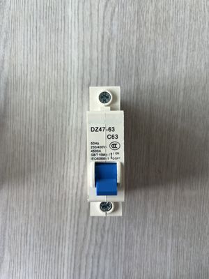 Surchargez la protection DZ47-63 1P 32A Mini Circuit Breaker 63amp