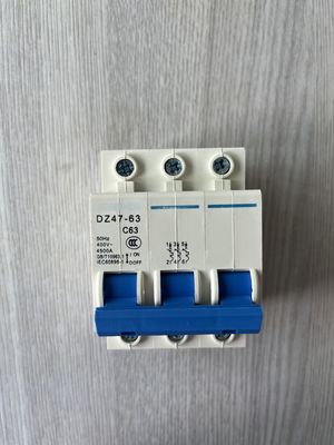 Surchargez la protection DZ47-63 1P 32A Mini Circuit Breaker 63amp
